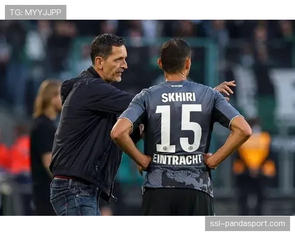 德甲新赛季创举:比赛双方队长、教练需与裁判进行赛前会面 德甲新赛季创举:比赛双方队长、教练需与裁判进行赛前会面